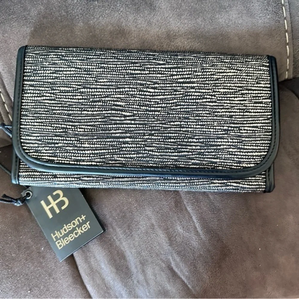 NWT Hudson‎ & Bleecker Cosmetic Bag